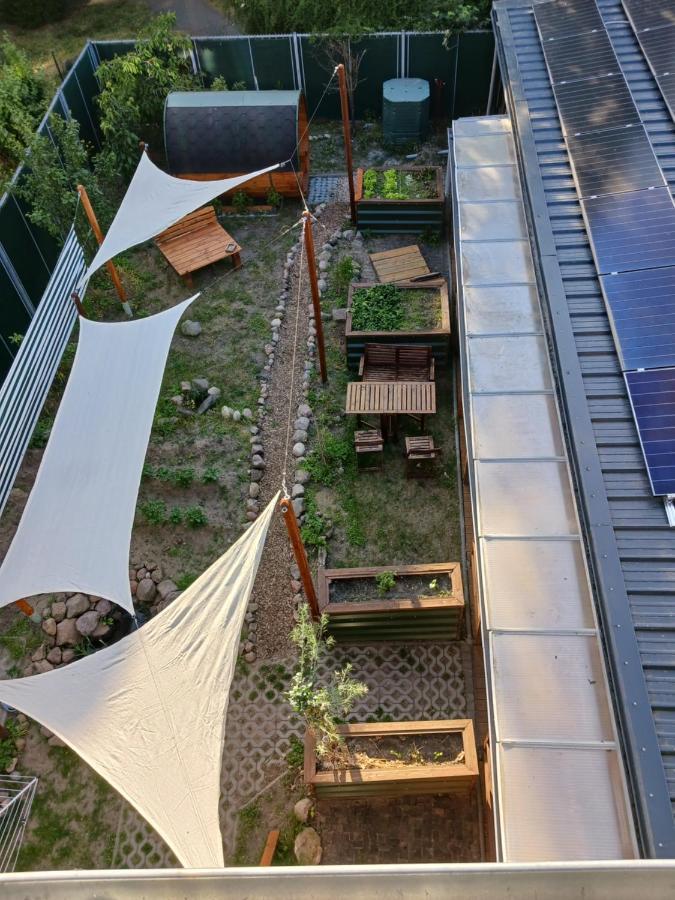 Squat Deluxe Berlin, The Hostel Exterior photo